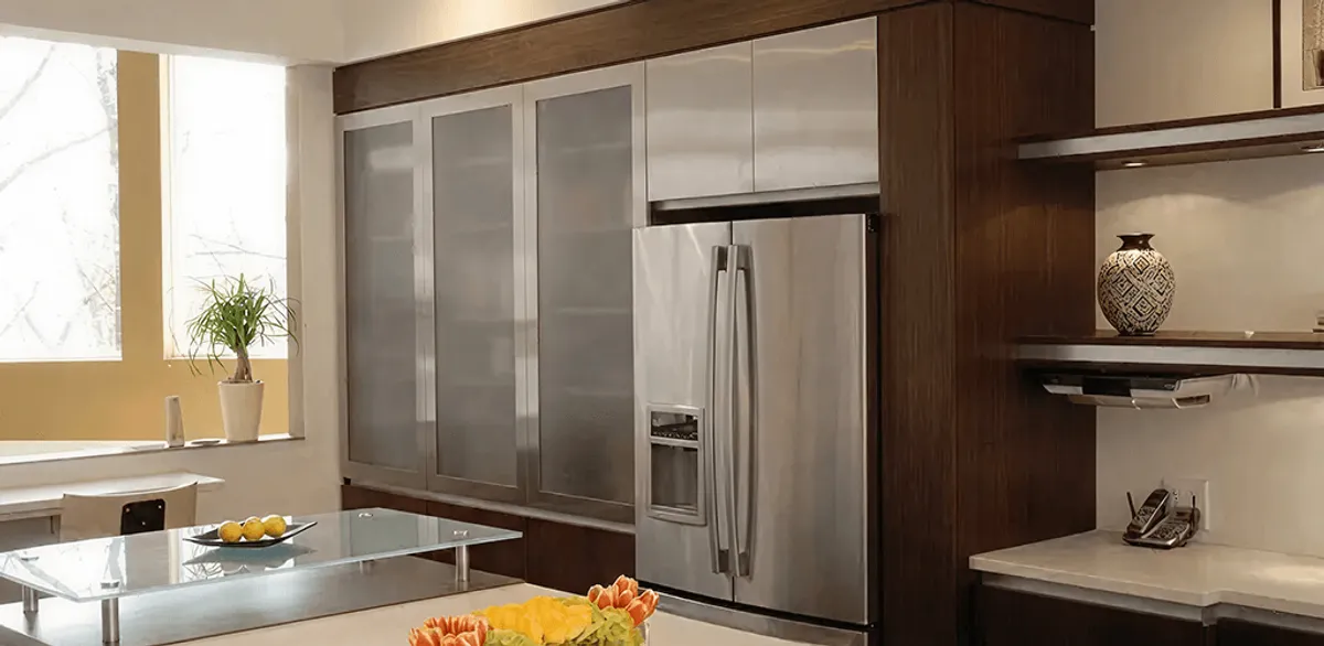 Cabinet door replacement and modern kitchen cabinet upgrade in Savannah, GA